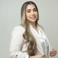 dra-valeria-cabrera